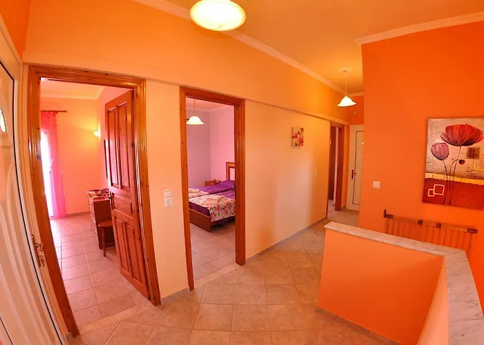 Chrinos House Apartmán