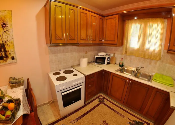 Chrinos House Apartmán