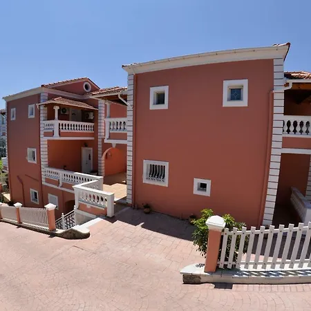Chrinos House Apartment *