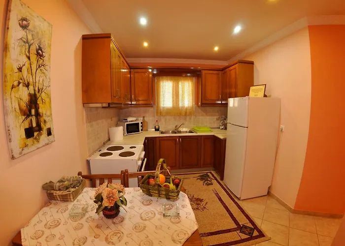 شقة Chrinos House آغيوس غيوريوس باغون